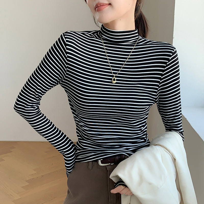 Base Layer Top - Классическая женская футболка с высоким воротником